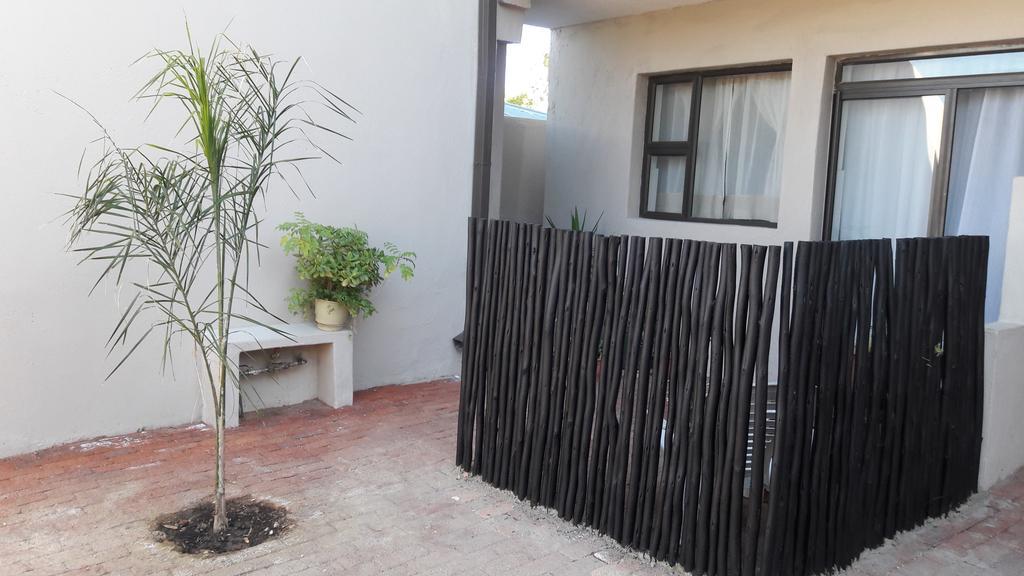 Self-Catering Studio, Unit 6 On Krupp Windhoek Exteriér fotografie