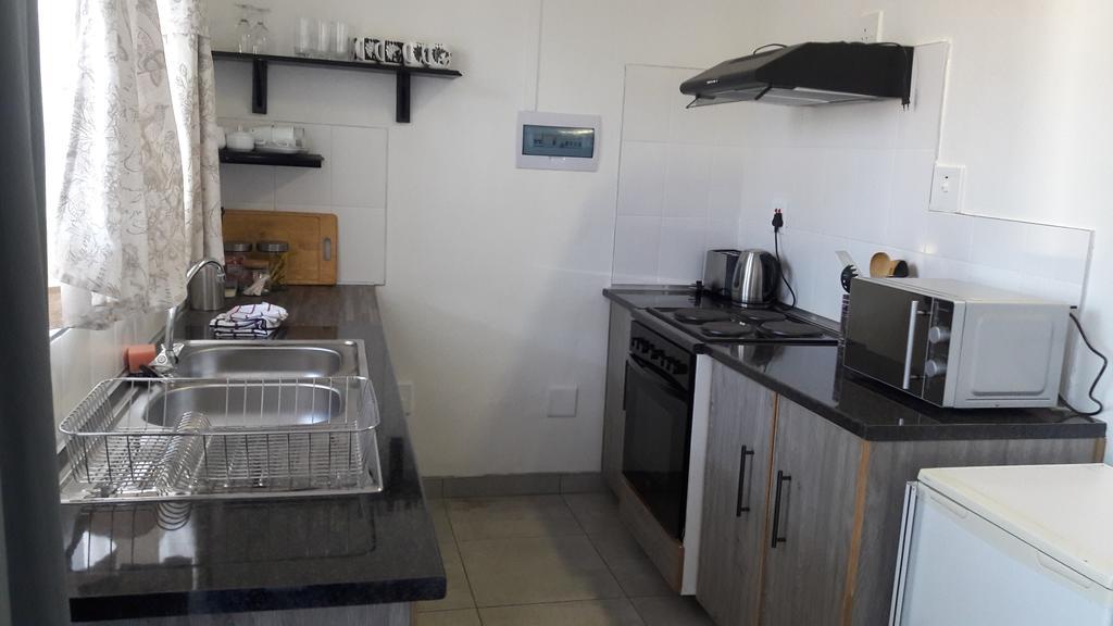 Self-Catering Studio, Unit 6 On Krupp Windhoek Exteriér fotografie