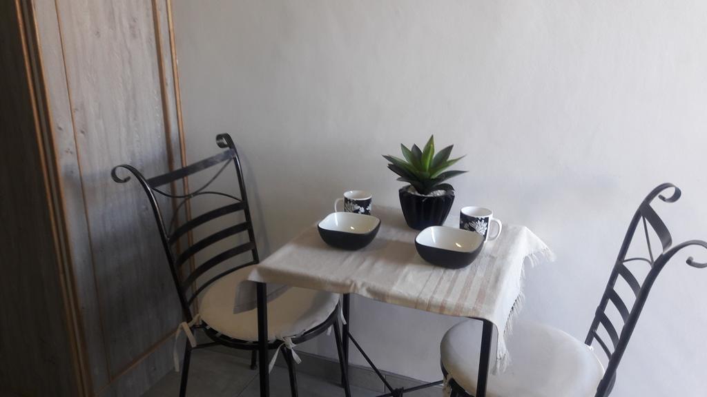 Self-Catering Studio, Unit 6 On Krupp Windhoek Exteriér fotografie